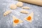 Triangoli di ricotta e marmellata Triangoli di ricotta e marmellata