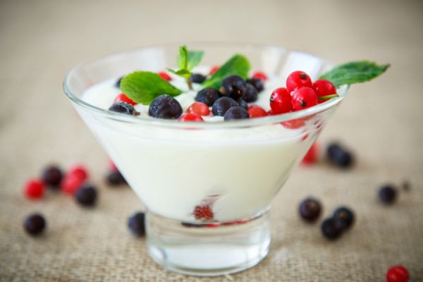 fragole, Budino light yogurt