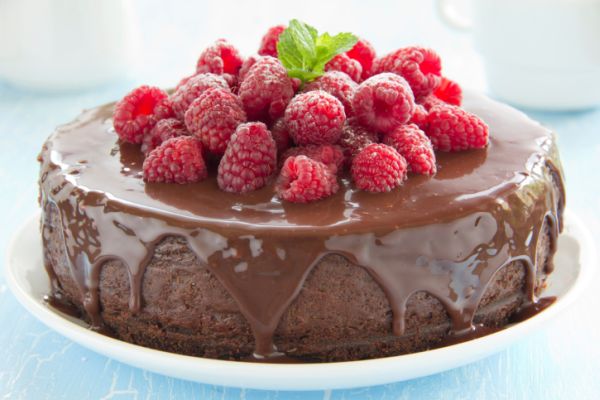 Torta ioccolato fondente lamponi Ambra Romani