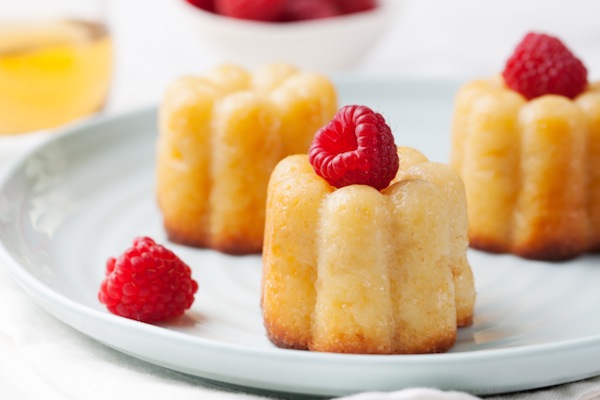 babà con crema e amarene, babà