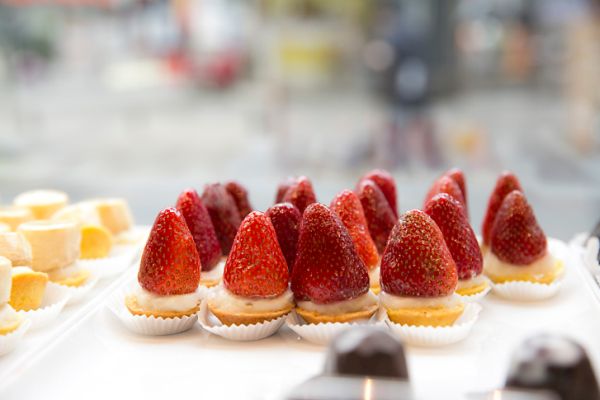 Tartellette alle fragole veloci per la Festa della Mamma