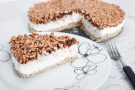 Cheesecake con riso soffiato e nutella Cheesecake con riso soffiato e nutella