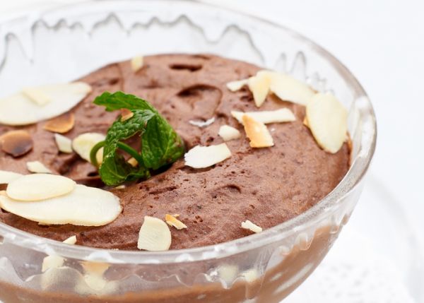 Mousse agli amaretti e cioccolato