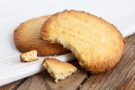 Biscotti all’arancia e mandorle cotti al microonde