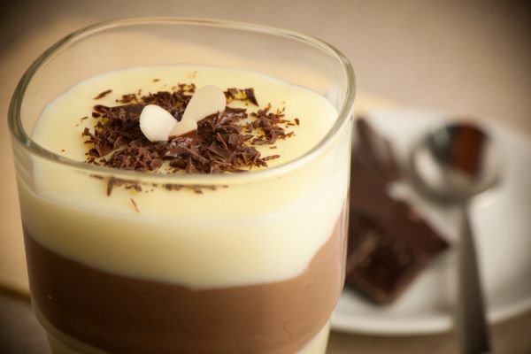 Panna cotta al cioccolato e mandorle