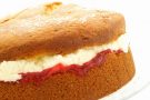 Victoria Sponge, la ricetta per il tè inglese