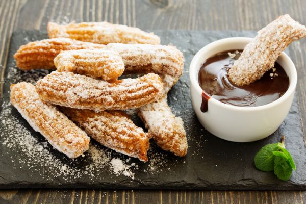 Churros con cioccolato