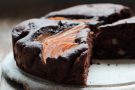 Torta vegana cacao e pere