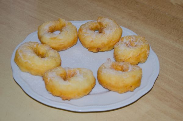 Zeppole 