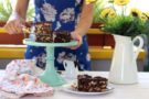 Torte al cioccolato, ecco quattro ricette senza usare il forno Torte al cioccolato, ecco quattro ricette senza usare il forno