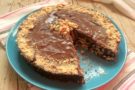 Biscotti secchi al cioccolato, ecco come fare una torta senza cottura Biscotti secchi al cioccolato, ecco come fare una torta senza cottura