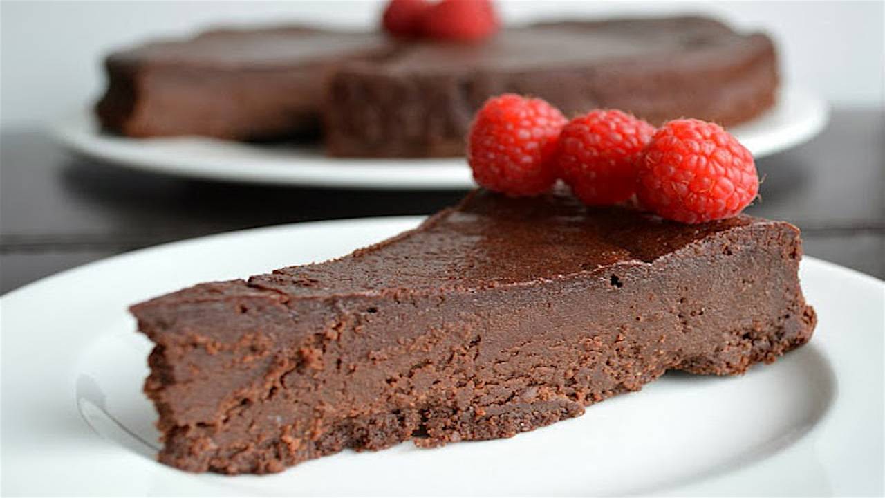 Torta al cioccolato con due ingredienti