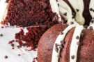 Ciambella Red Velvet con glassa al formaggio Ciambella Red Velvet con glassa al formaggio