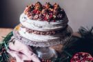 Torta Pavlova con liquore al cioccolato Torta Pavlova con liquore al cioccolato