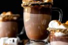 Cioccolata Calda con S’mores fiammeggiante