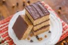 Barrette di riso ricoperte al cioccolato e caramello Barrette di riso ricoperte al cioccolato e caramello