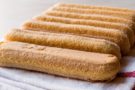 Savoiardi: ricetta e 10 idee per utilizzarli Savoiardi: ricetta e 10 idee per utilizzarli