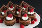 San Valentino: mini cheescake al triplo cioccolato