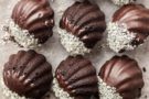 Madeleines al triplo cioccolato Madeleines al triplo cioccolato