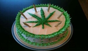 torta con stupefacenti