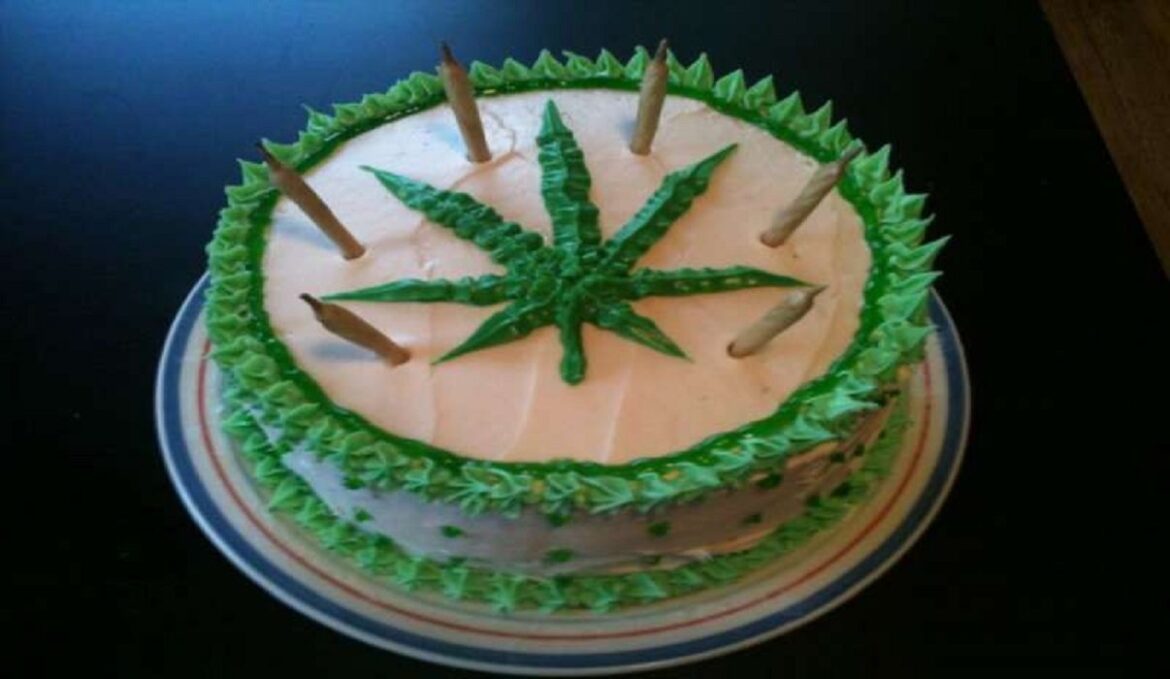 torta con stupefacenti